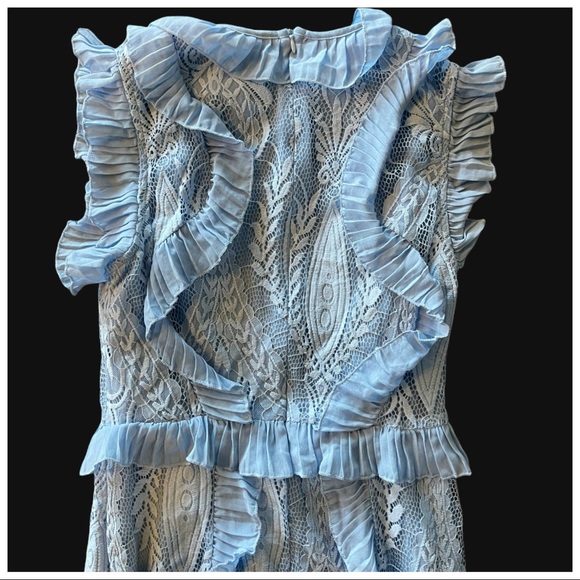 💕 The Zenayda Gorgeous Blue Lace Ruffle Maxi Dress - Picture 7 of 9